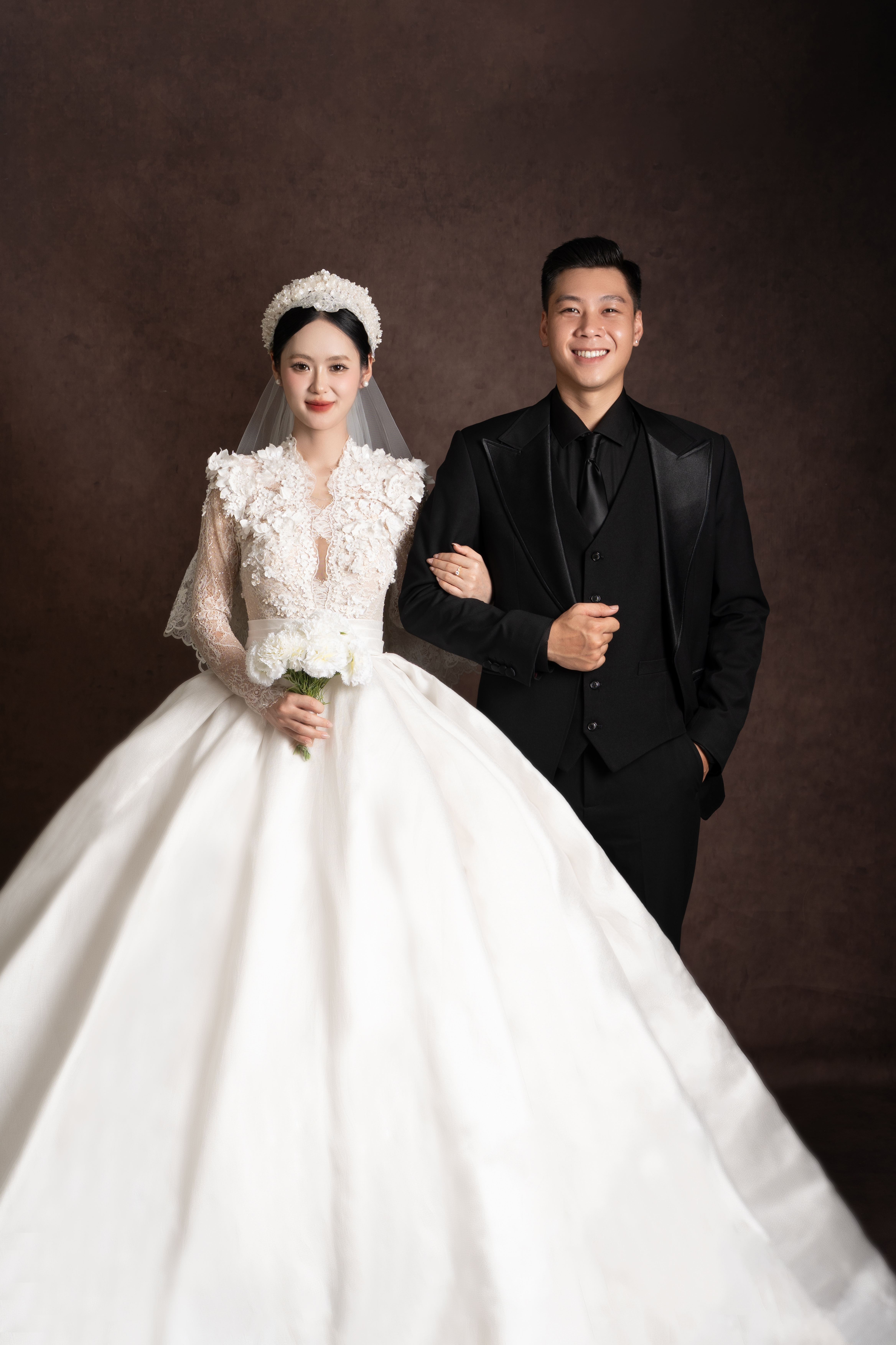 Chi Đan & Tuyết Nhi